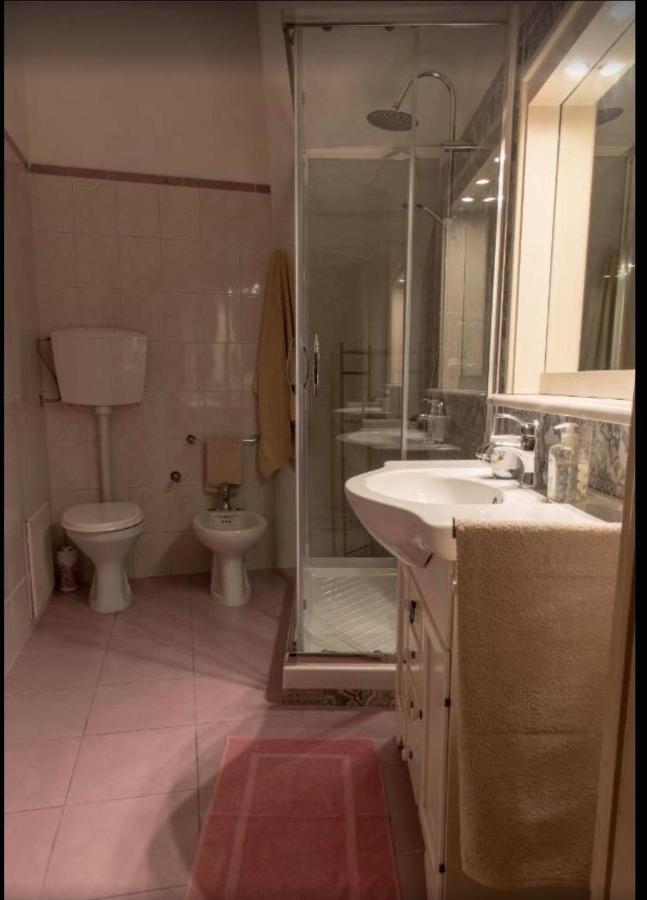 Appartamento Palazzo Pace Al Cassaro パレルモ エクステリア 写真