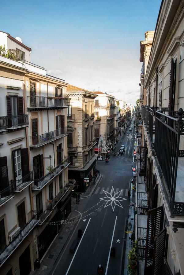 Appartamento Palazzo Pace Al Cassaro パレルモ エクステリア 写真