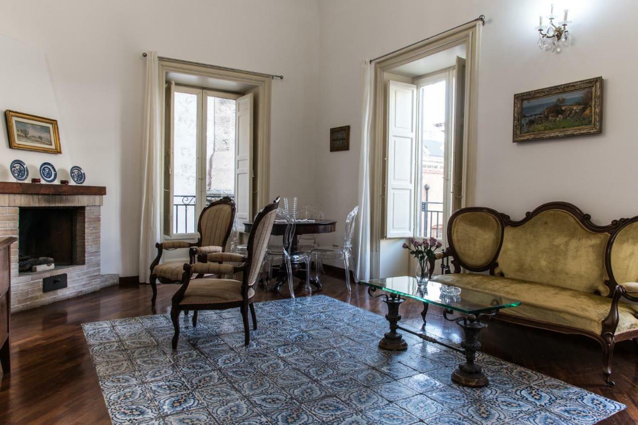 Appartamento Palazzo Pace Al Cassaro パレルモ エクステリア 写真